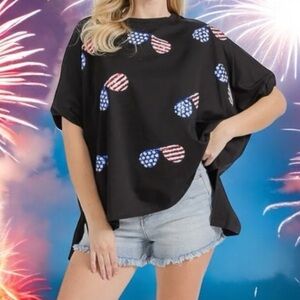 Fantastic Fawn Black Oversized Boxy T-Shirt with 4th of July sequin sunglasses!